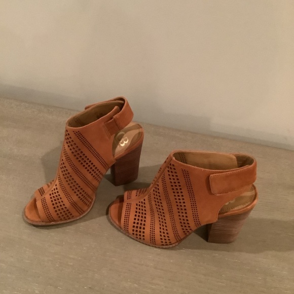 Gianni Bini open toe bootie - Picture 8 of 13